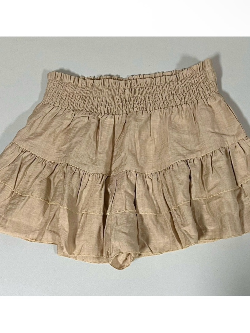 Tan Beige Brown Ruffle Shirred High-Rise Shorts Bottoms Size S ✨ #shorts #casual
